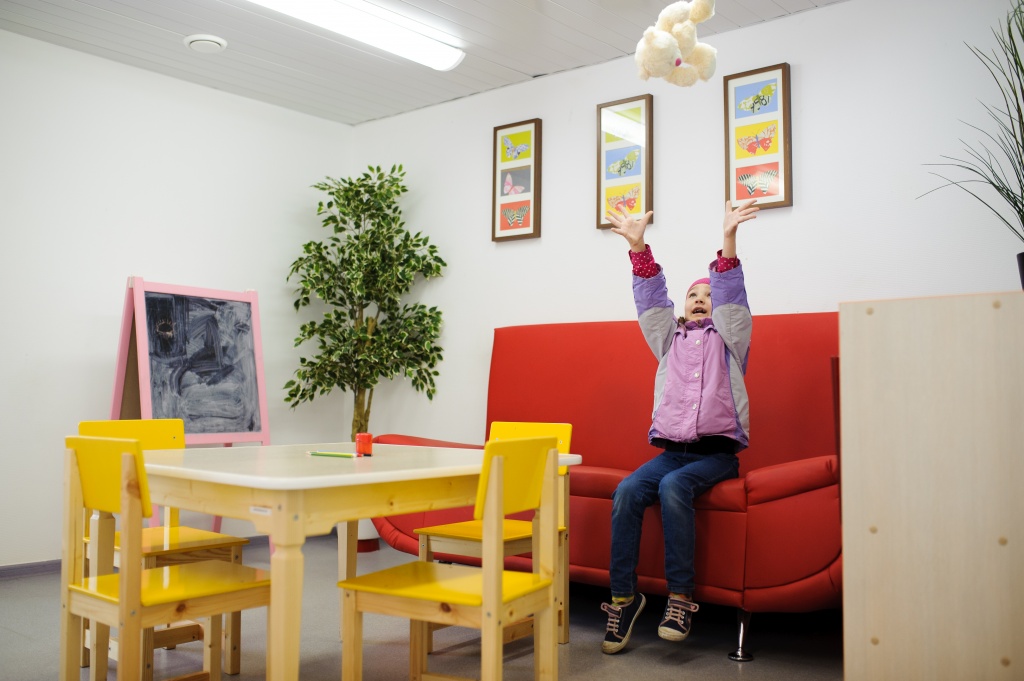 детская комната ребенок 2.jpg