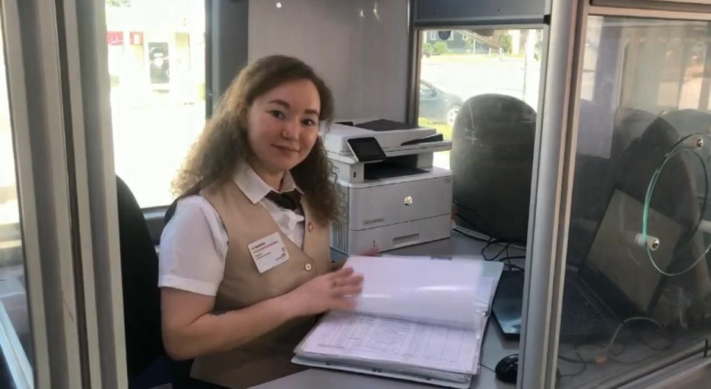 ведущий инженер-инспектор отдела организации выездного обслуживания Елена Кузьмина.jpg