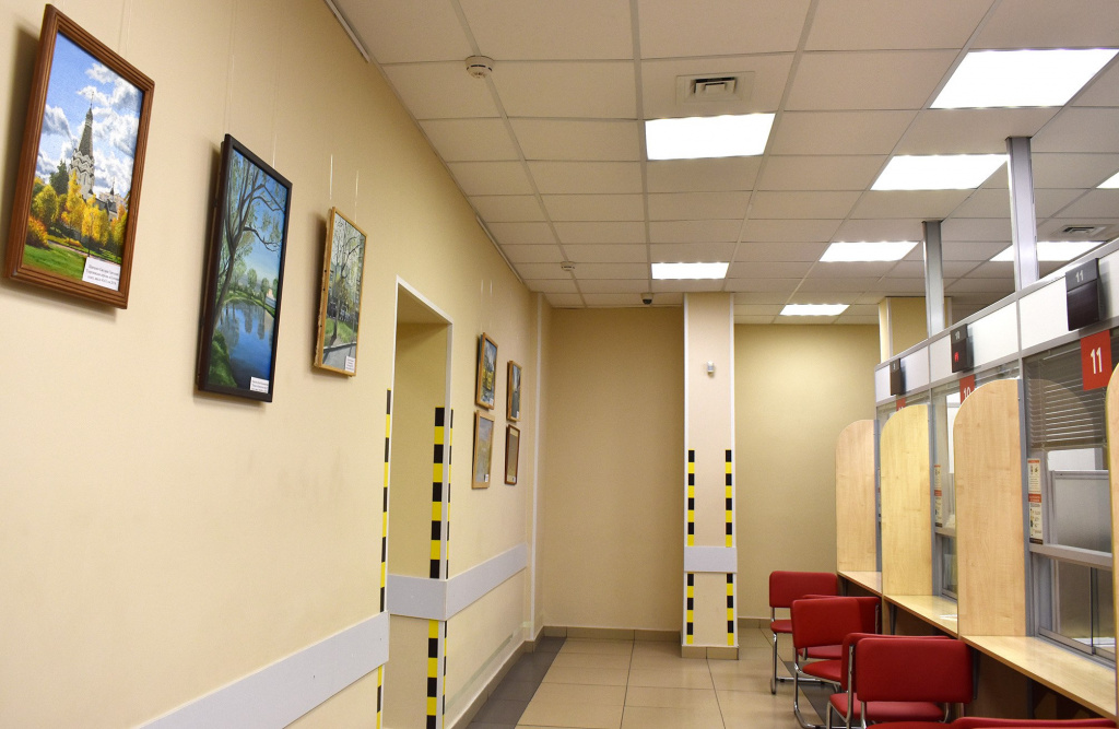 Выставка в МФЦ на ул. Турку_1.jpg